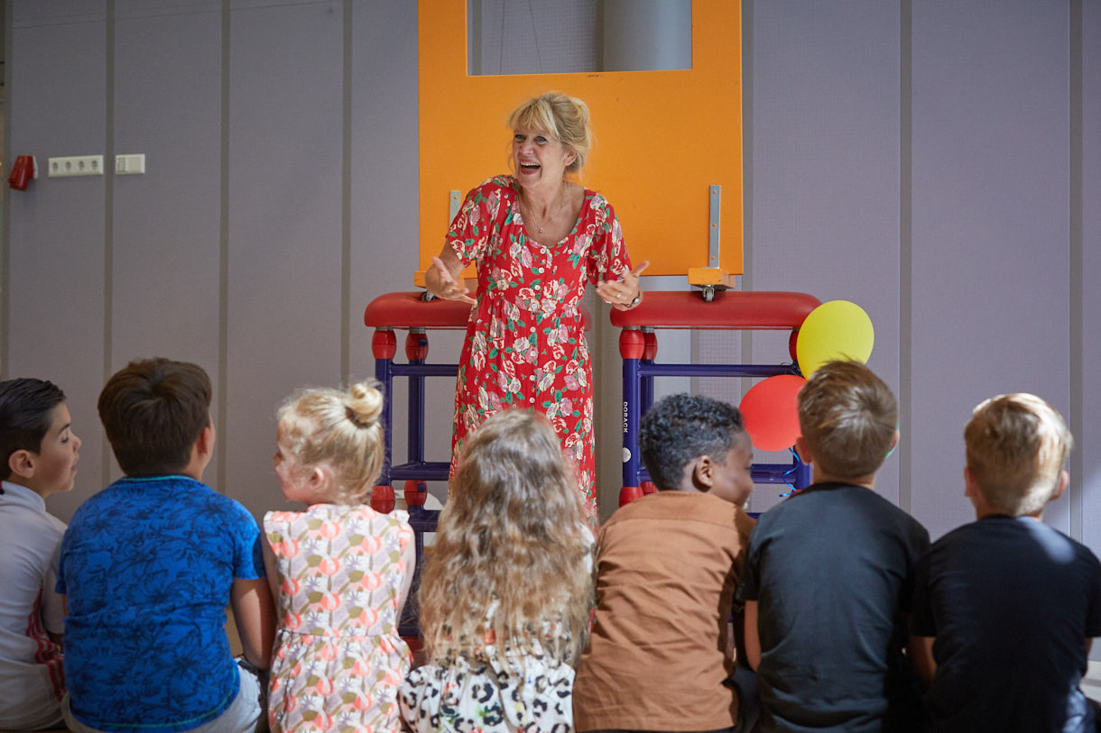 Theaterles op de basisschool.